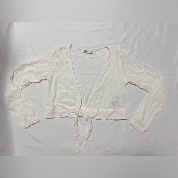 Hollister Wrap Around Tie Hem Top - Picture 9 of 9